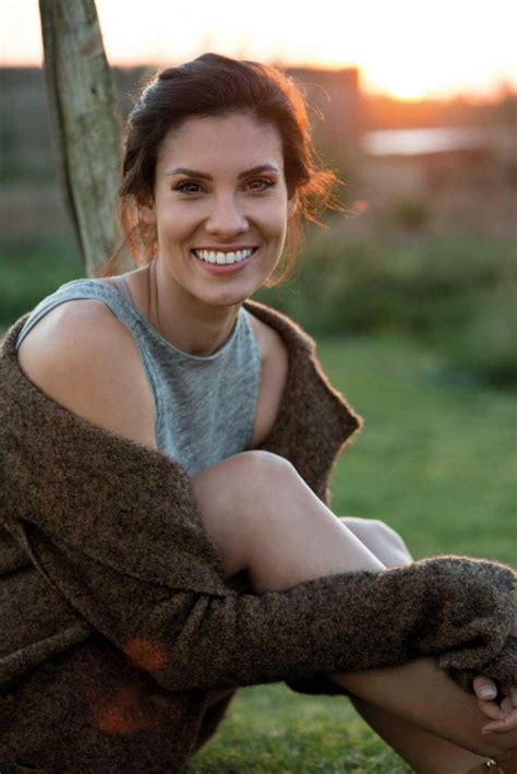 daniela ruah photoshoot